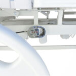 Cama hospitalaria eléctrica para UCI vista lateral