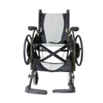 Silla de ruedas con propulsión asistida vista lateral
