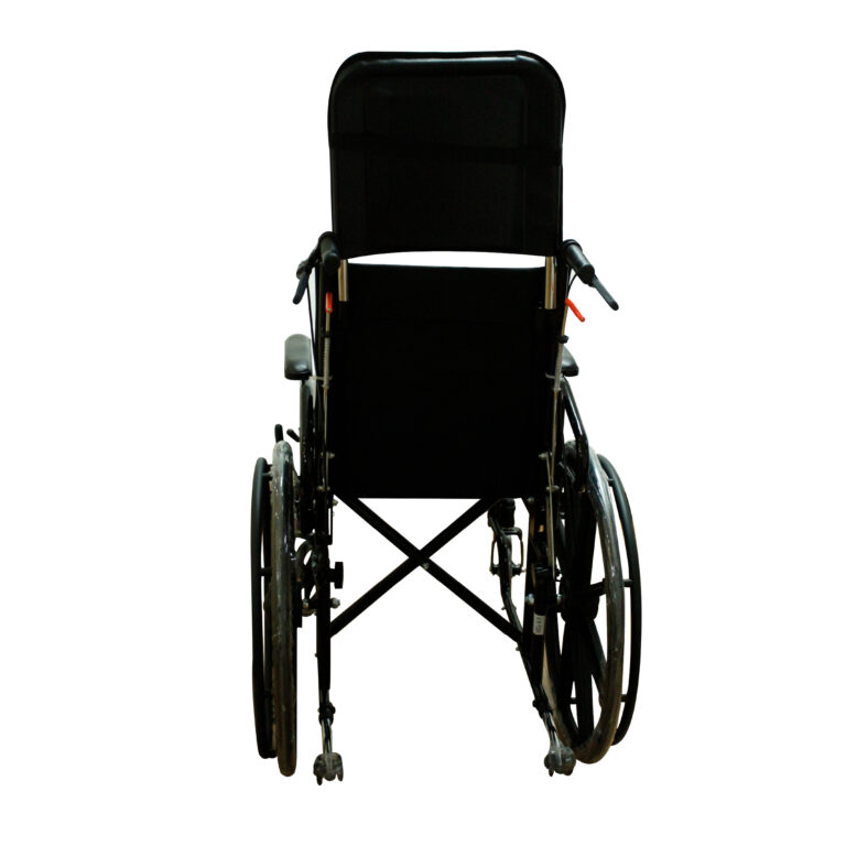 Silla de ruedas estándar reclinable vista 2