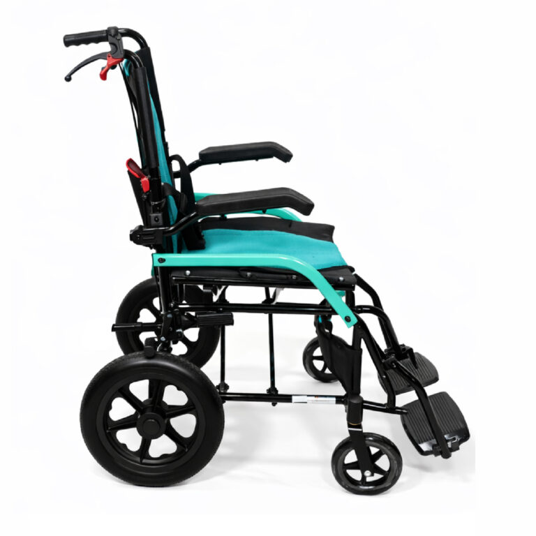 Silla de ruedas de transporte reposa brazos y pies abatibles HE805 vista 2